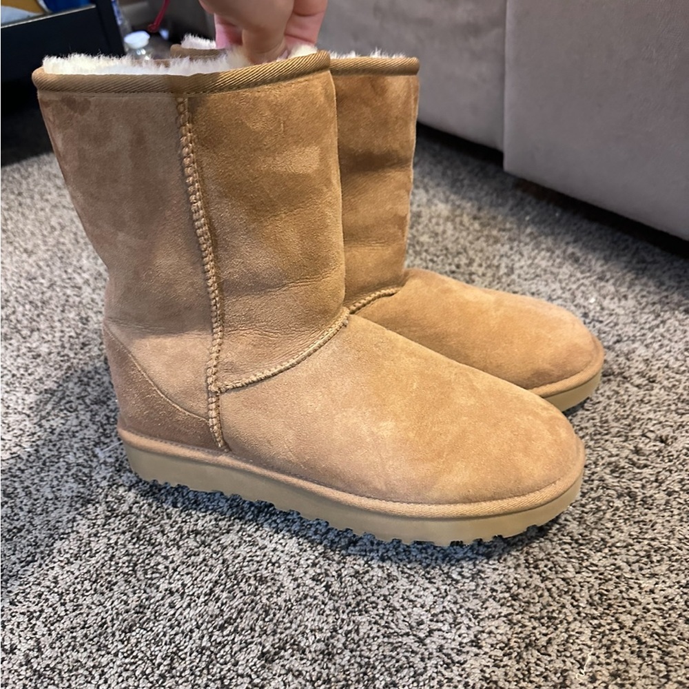 Woman’s UGG boots